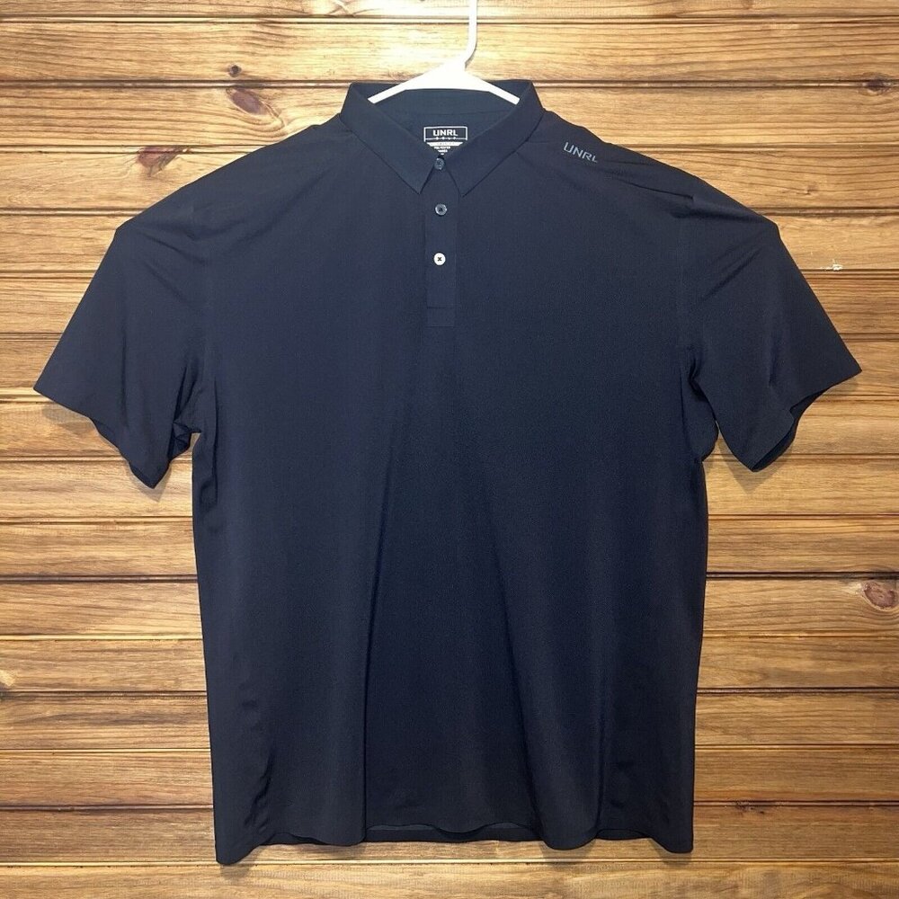 Unrl Men's Black Polo Shirt
